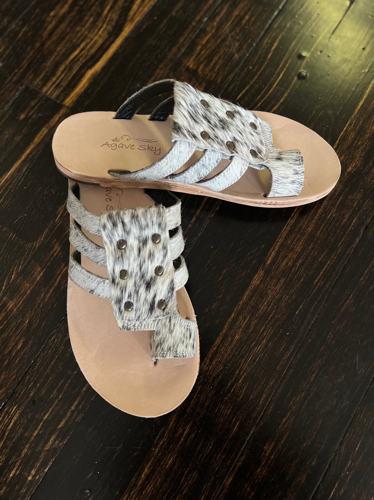 Final Sale✨ The Brandy cowhide sandals