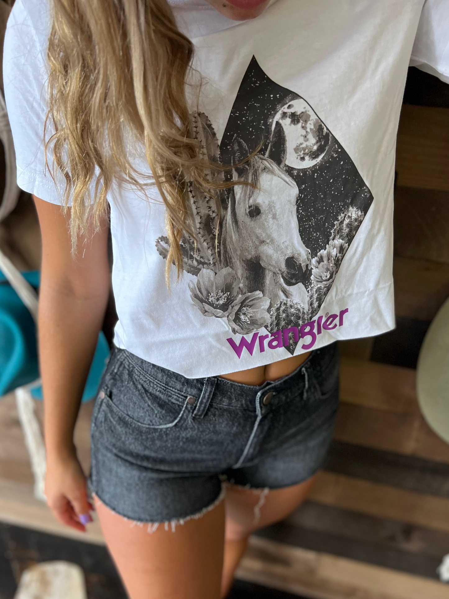 Wrangler Horse & Moon Cropped Tee
