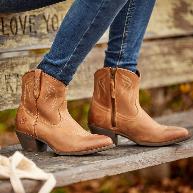 Ariat Darlin Women's Boots