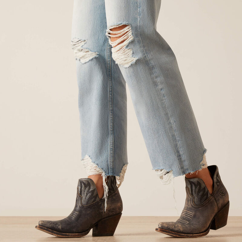 Tomboy Ultra High Rise Straight Leg Jeans