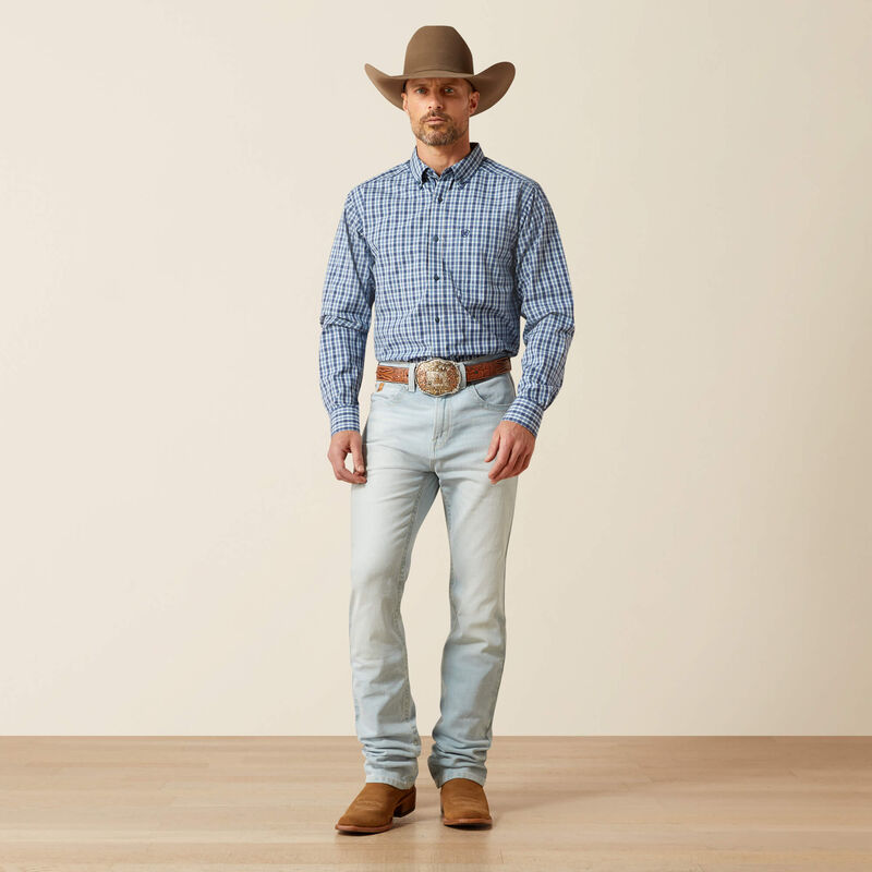 M7 Slim Ontario Classic Rise Straight Leg Jeans