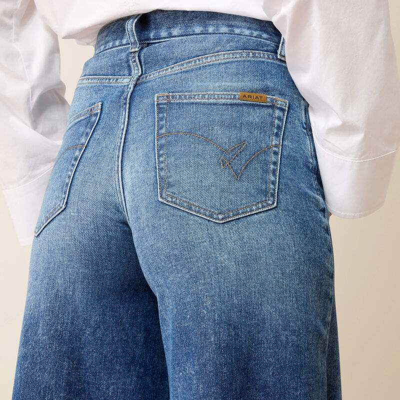 Ariat Aurelia Super Wide Leg Jeans