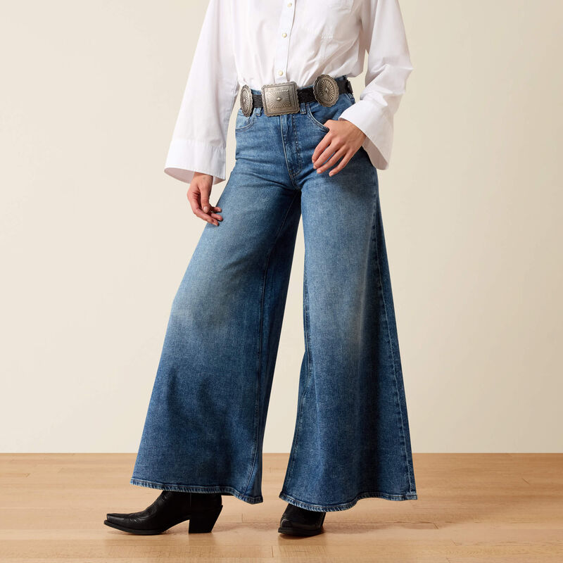 Ariat Aurelia Super Wide Leg Jeans
