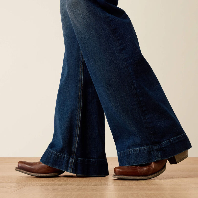 Ariat Scarlett Flipside Wide Leg Jeans