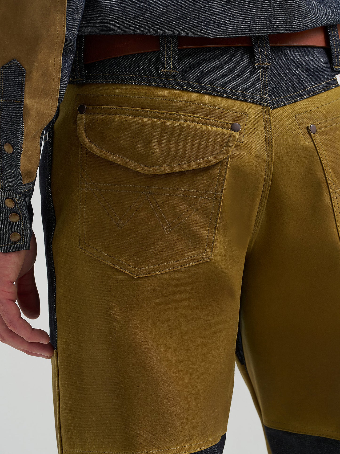 Wrangler Filson Two Tone Adventure Jean