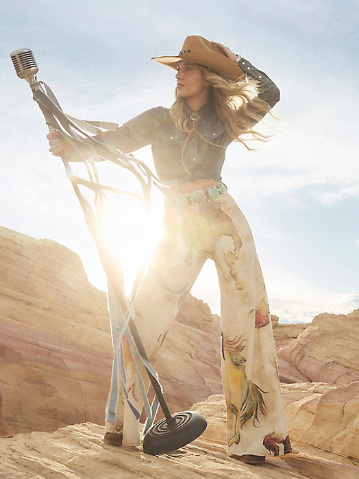 Wrangler Lainey Wilson Punchy Wild Horses