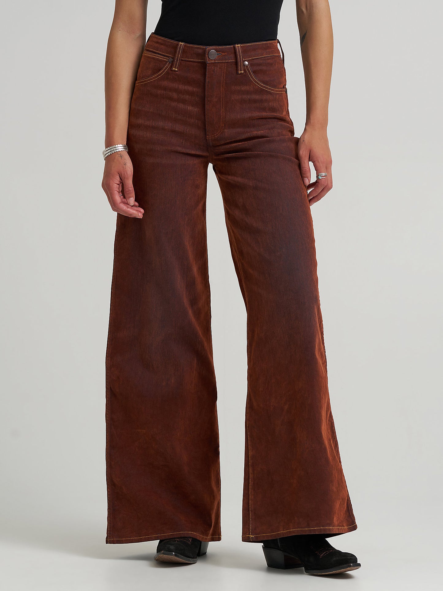 Wrangler Punchy Cinnamon Wide Leg