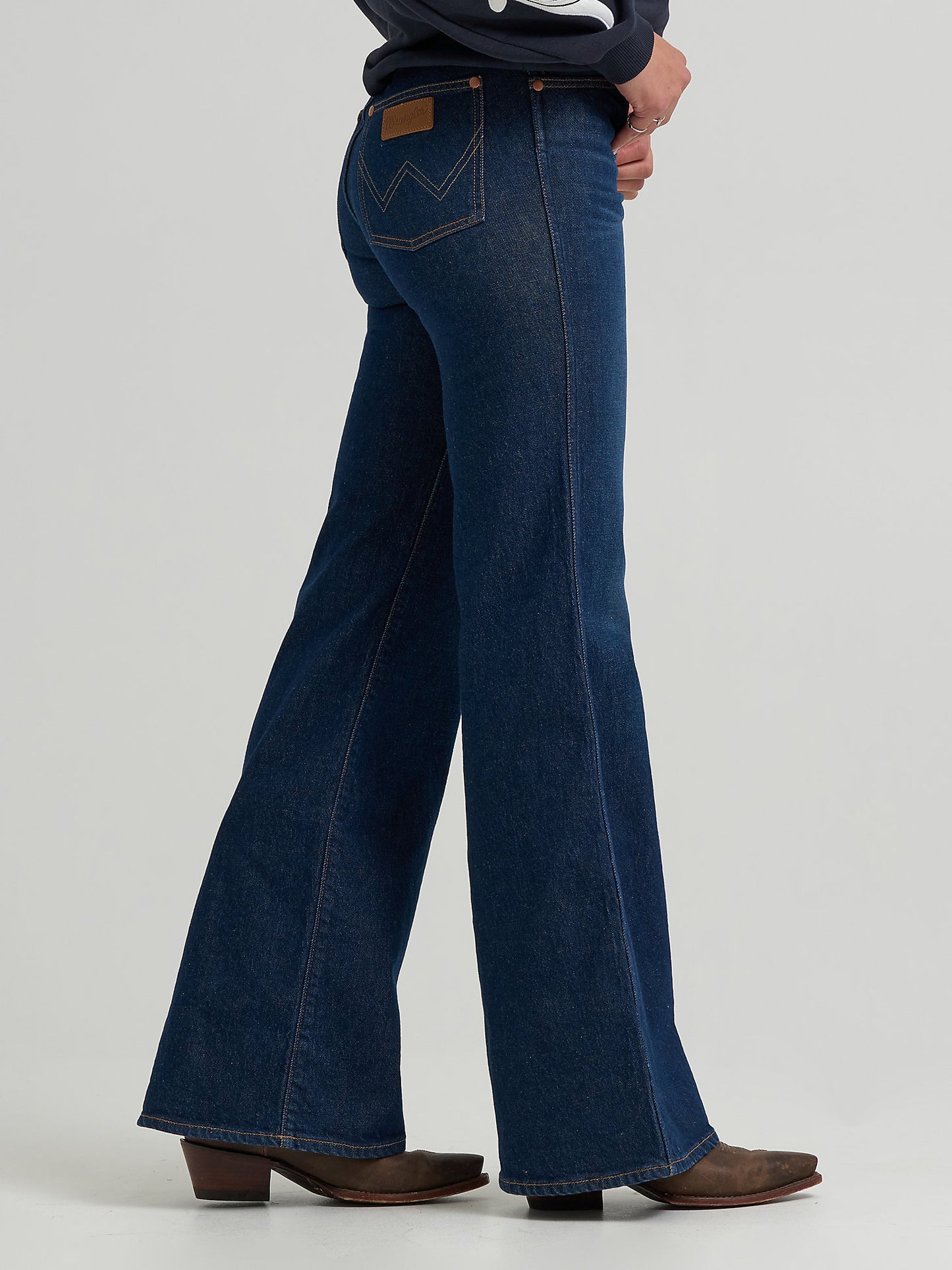 Wrangler Dallas Dark Flare