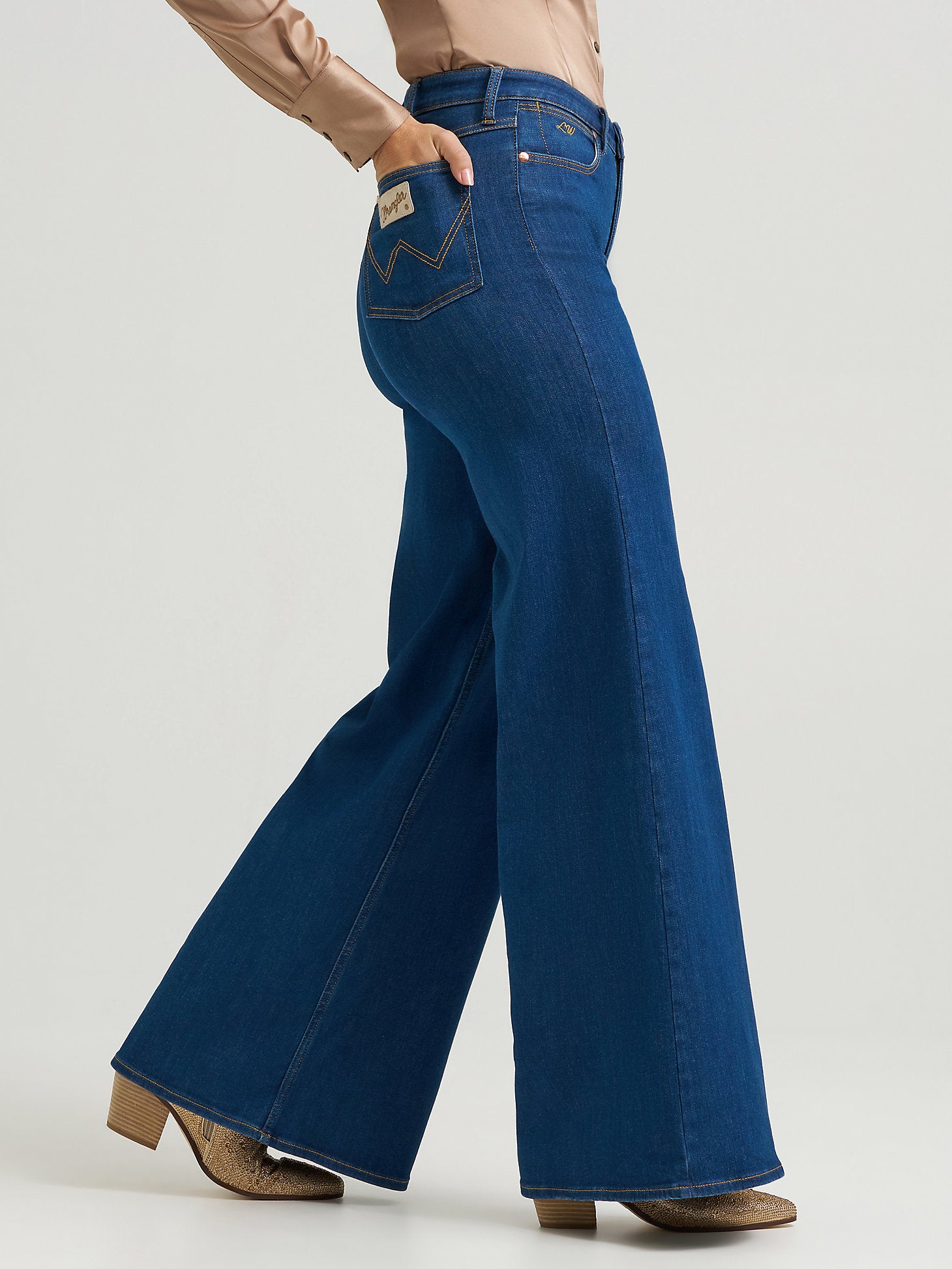 Wrangler Lainey Punchy Deep Sea – Wiseman's Western