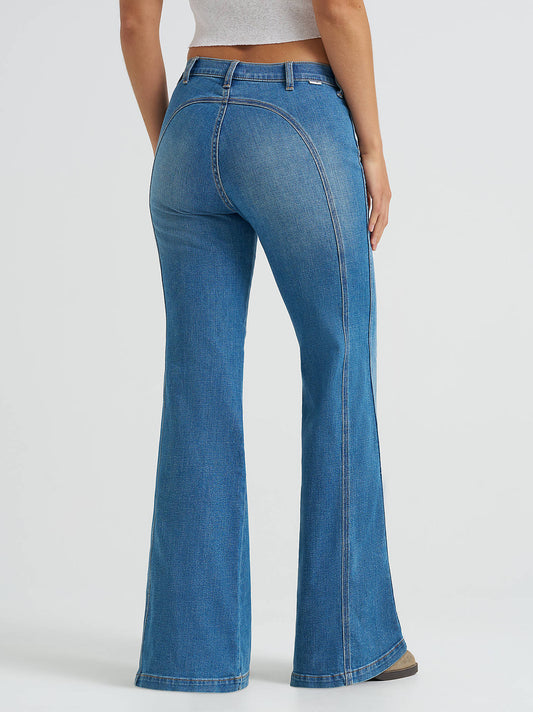 Wrangler Saddle 70s Flare