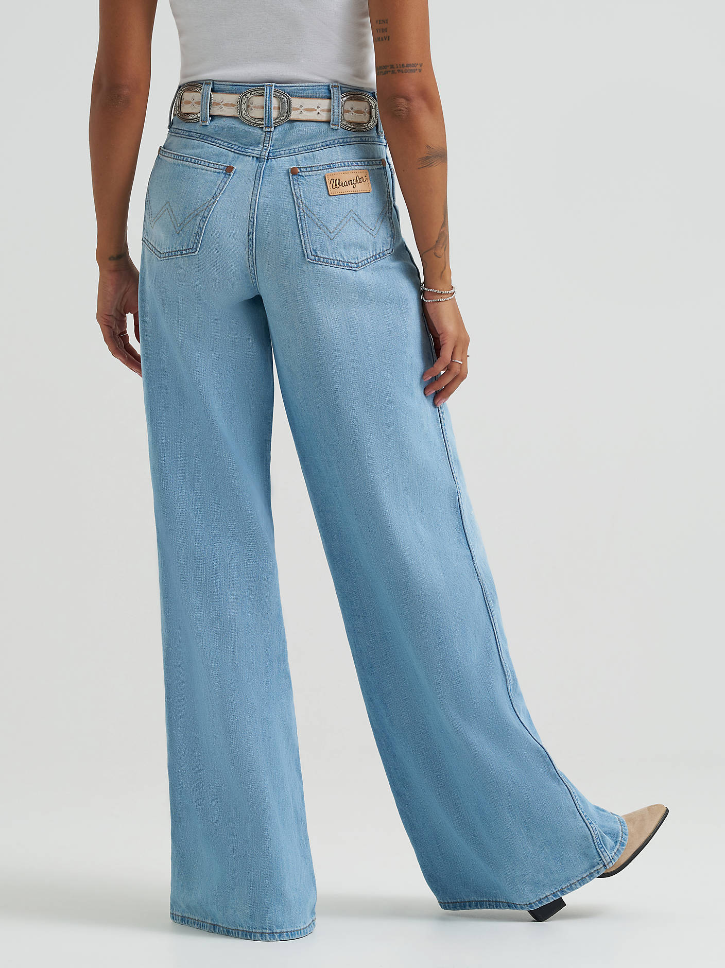 Wrangler Punchy Light Wide Leg