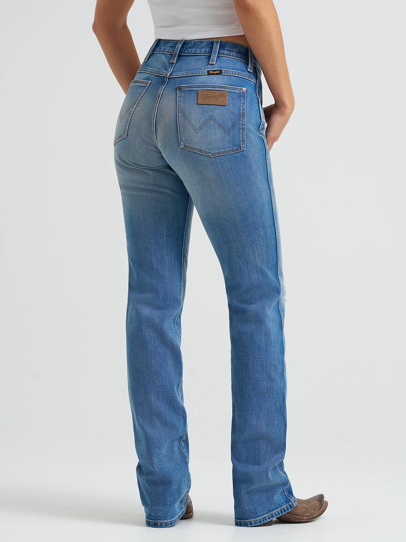 Wrangler Wrancher Distressed Bootcut