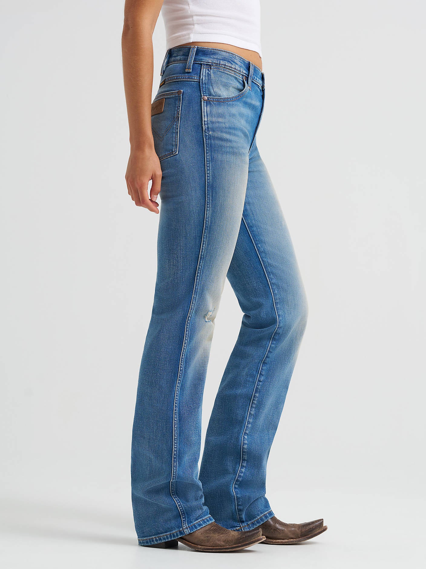 Wrangler Wrancher Distressed Bootcut