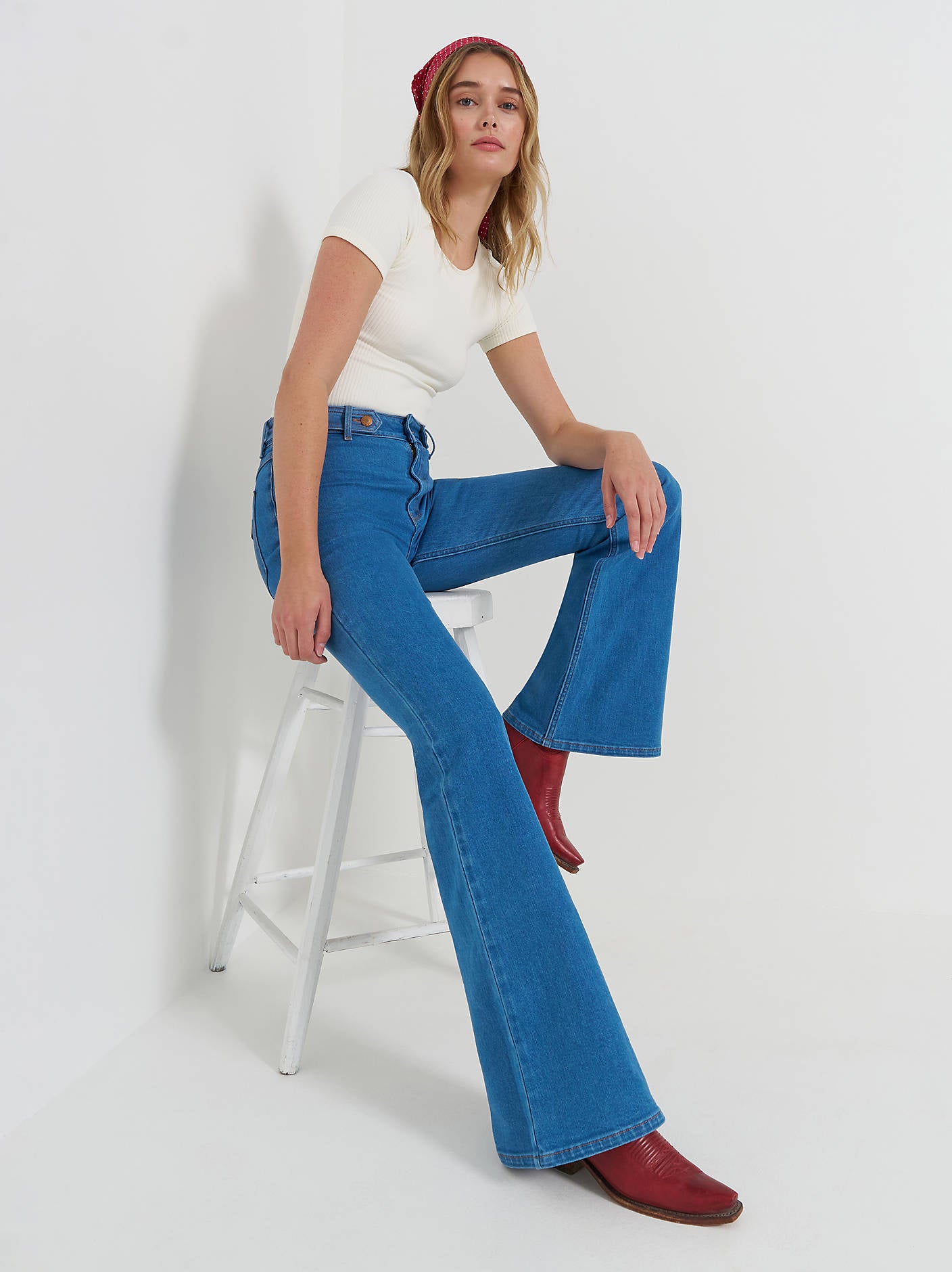 Wrangler Daytona Belted Flare