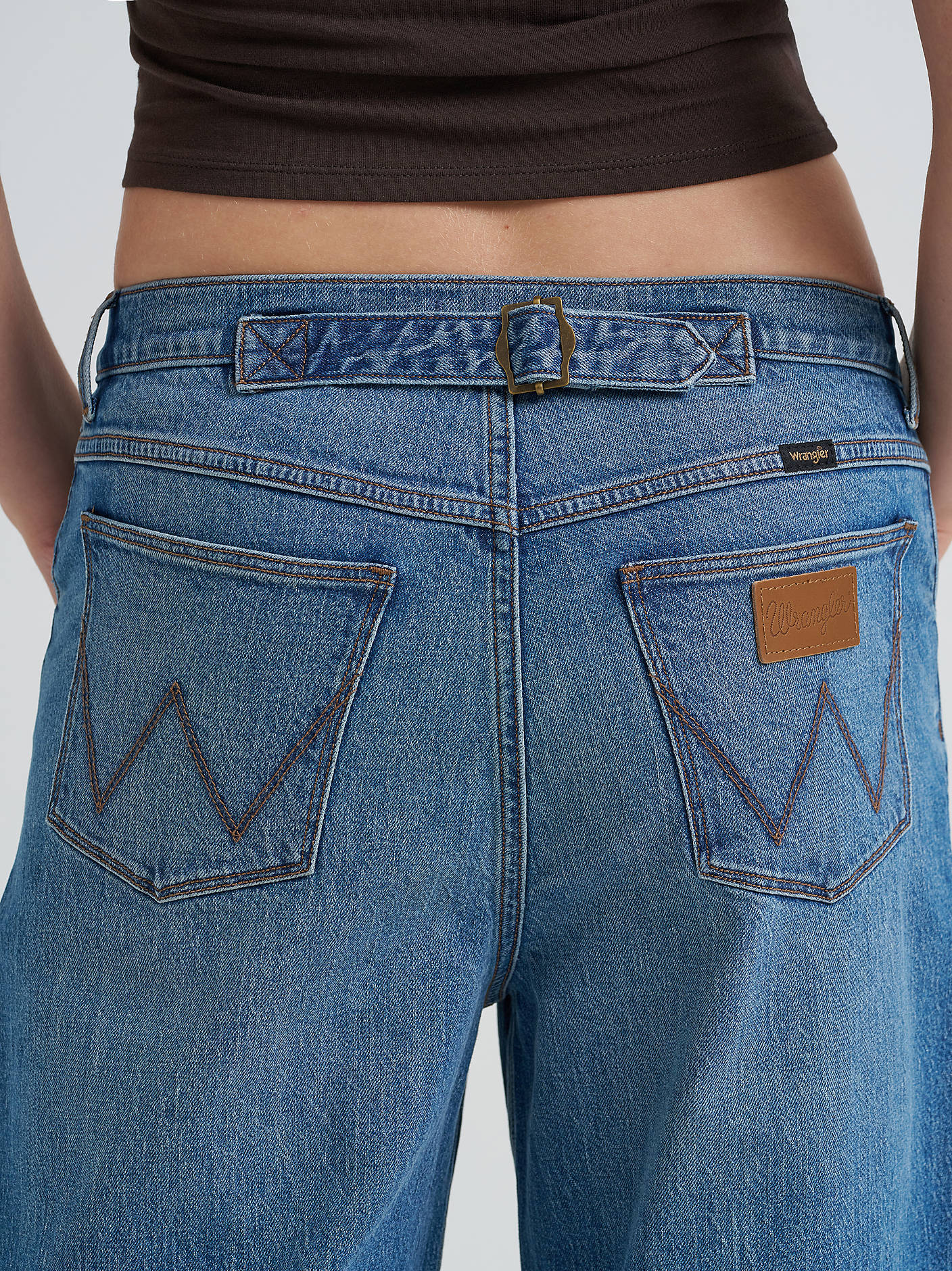 Wrangler Stormy Dust Barrel Jeans