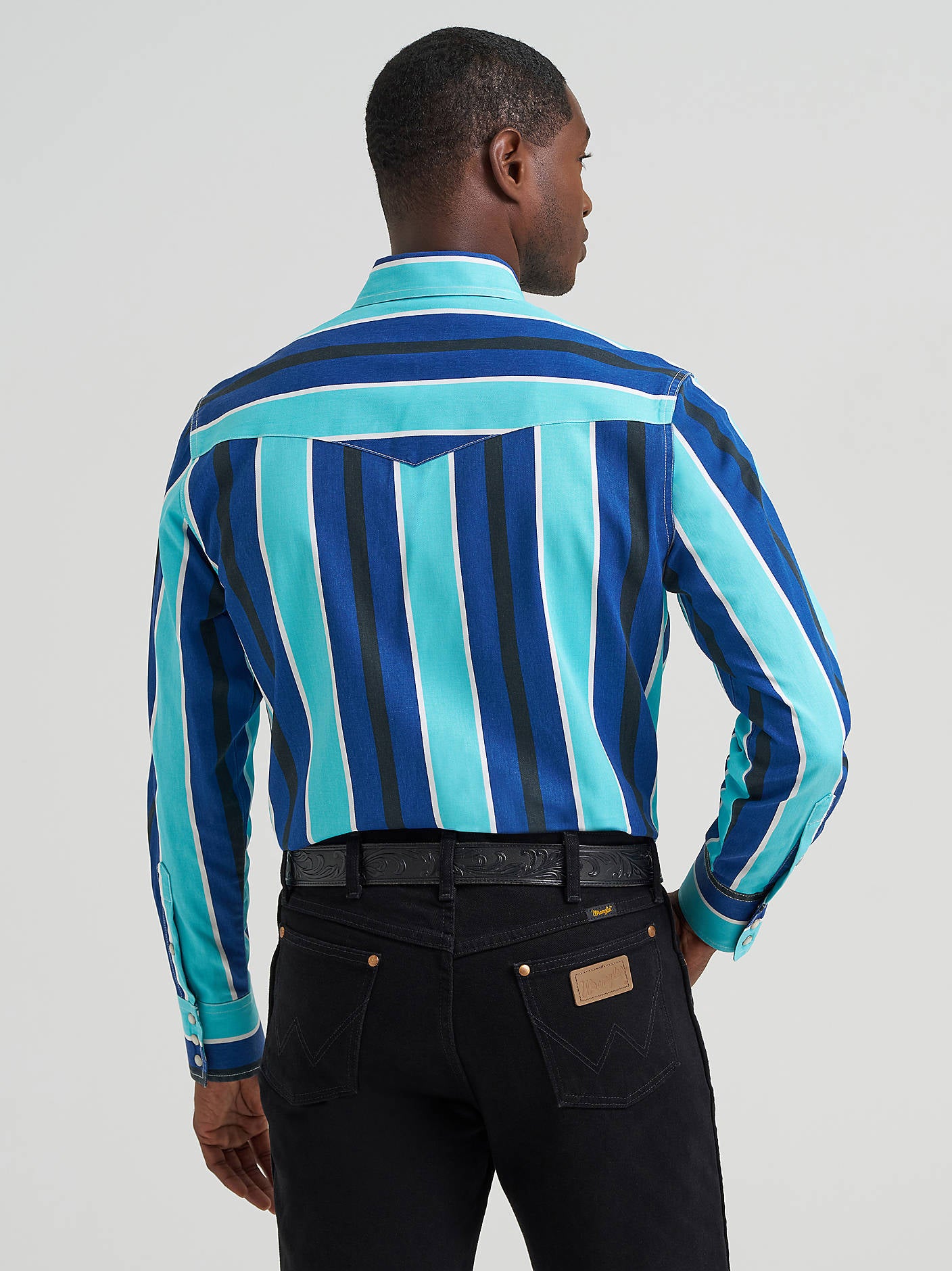 Wrangler Brushpopper Black & Blue Snap Up