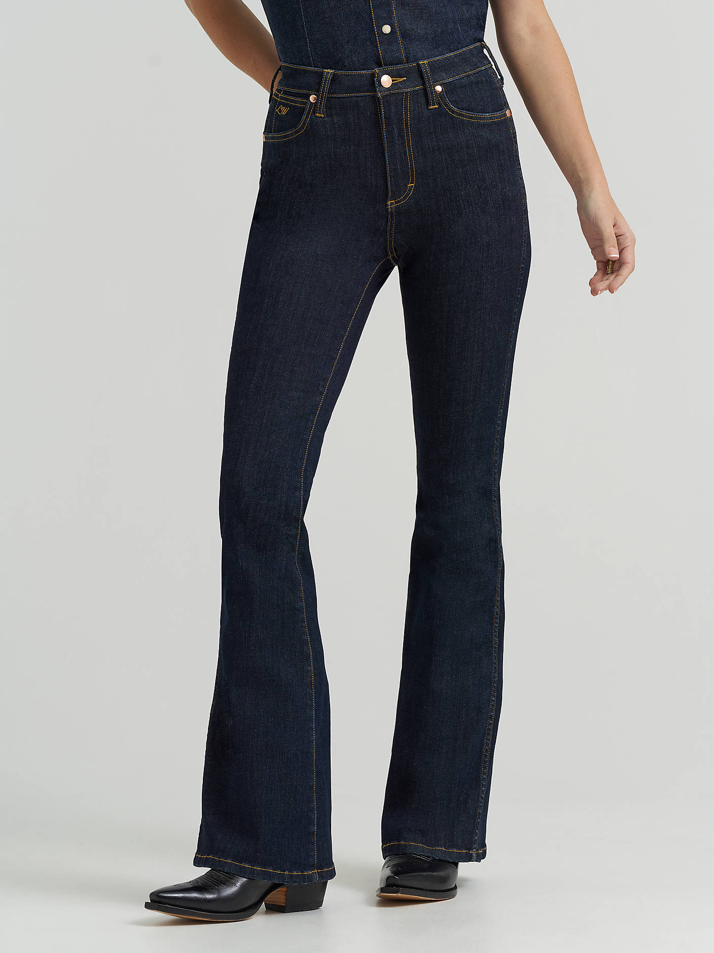 Wrangler Lainey Dark Flare