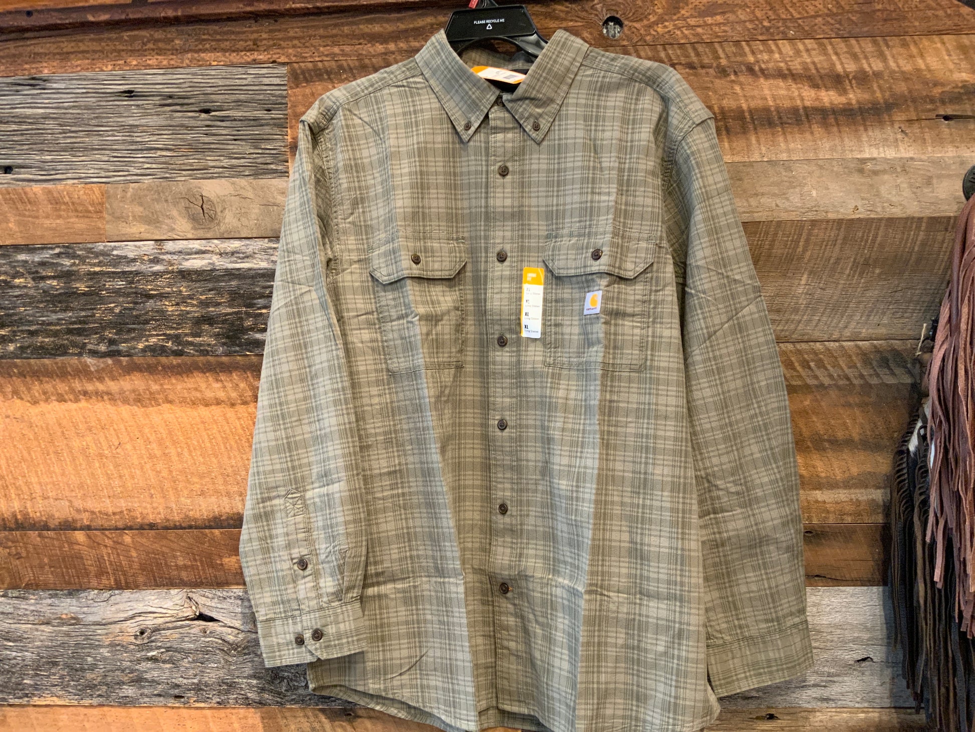 Final Sale Carhartt Dustin Loose Fit Midweight Chambray Long Sleeve Wiseman's Western Final Sale Carhartt Dustin Loose Fit Midweight Chambray Long Sleeve Wiseman's Western