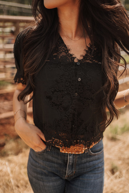 Cropped Black Lace Puff Sleeve Top