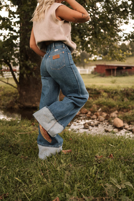 Wrangler Punchy Turnt Wide Leg
