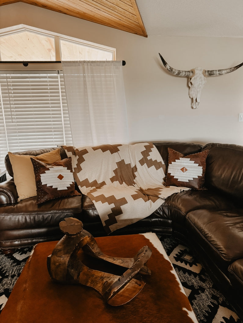 Western Grande Oversized Throw