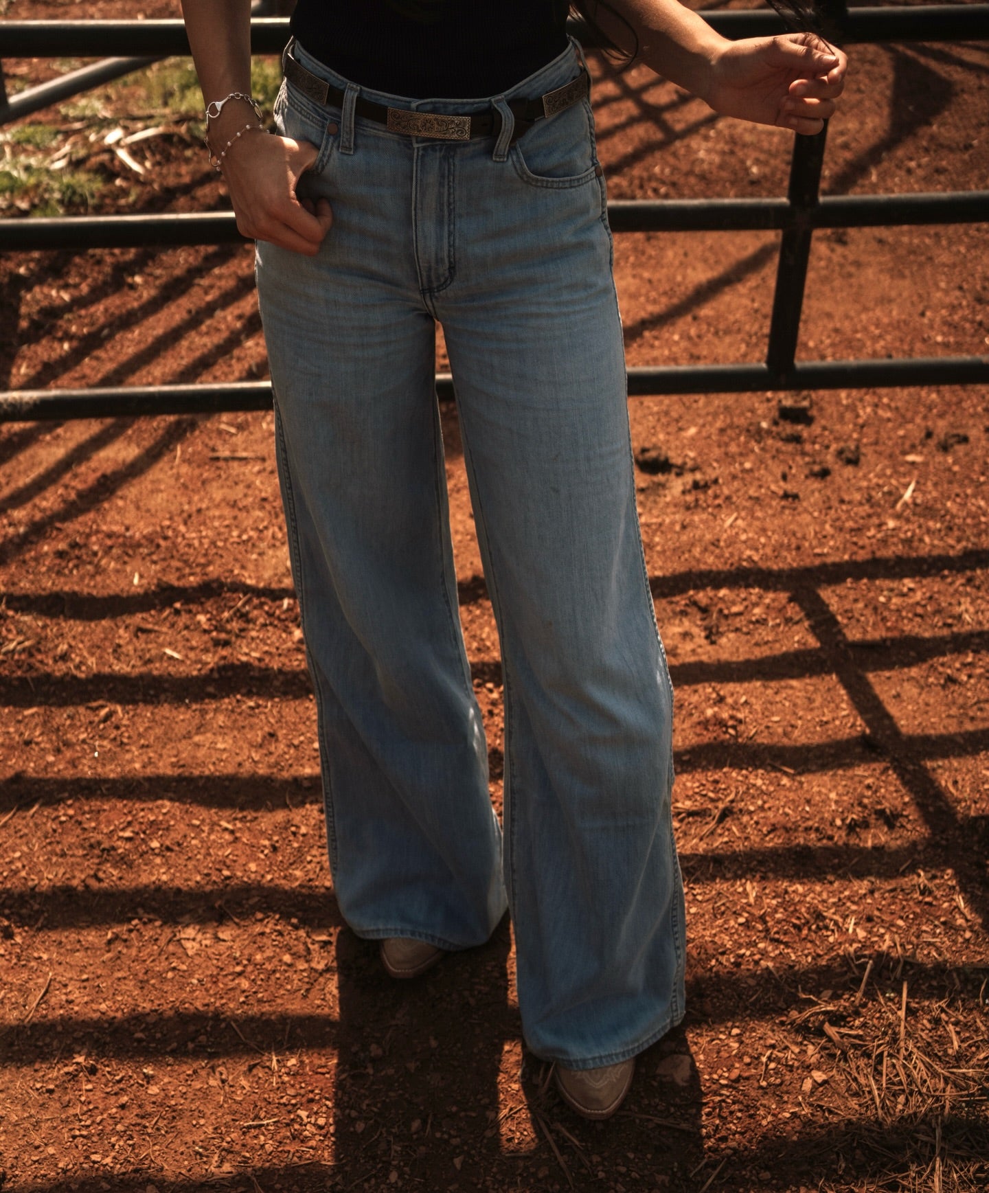 Wrangler Punchy Light Wide Leg