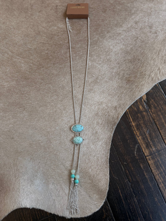 Lainey Wilson Turquoise Stone Fringe Necklace