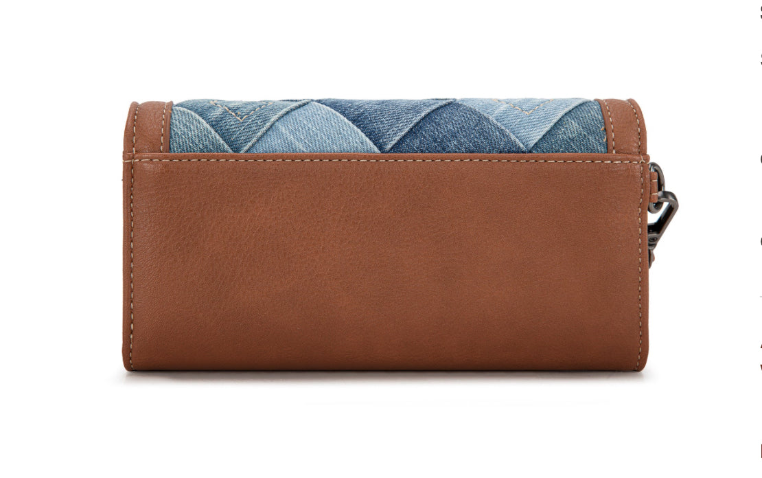Wrangler Denim Woven Tri-Fold Wristlet/Wallet -Jean