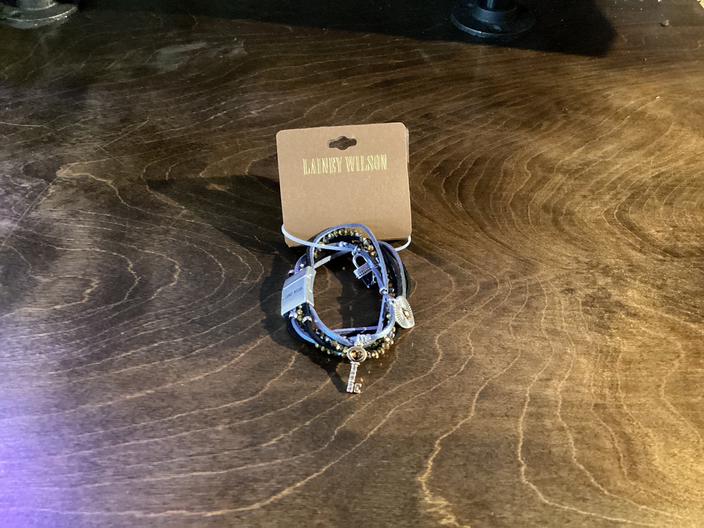 Lainey Wilson Multi Bracelet Black & Gold
