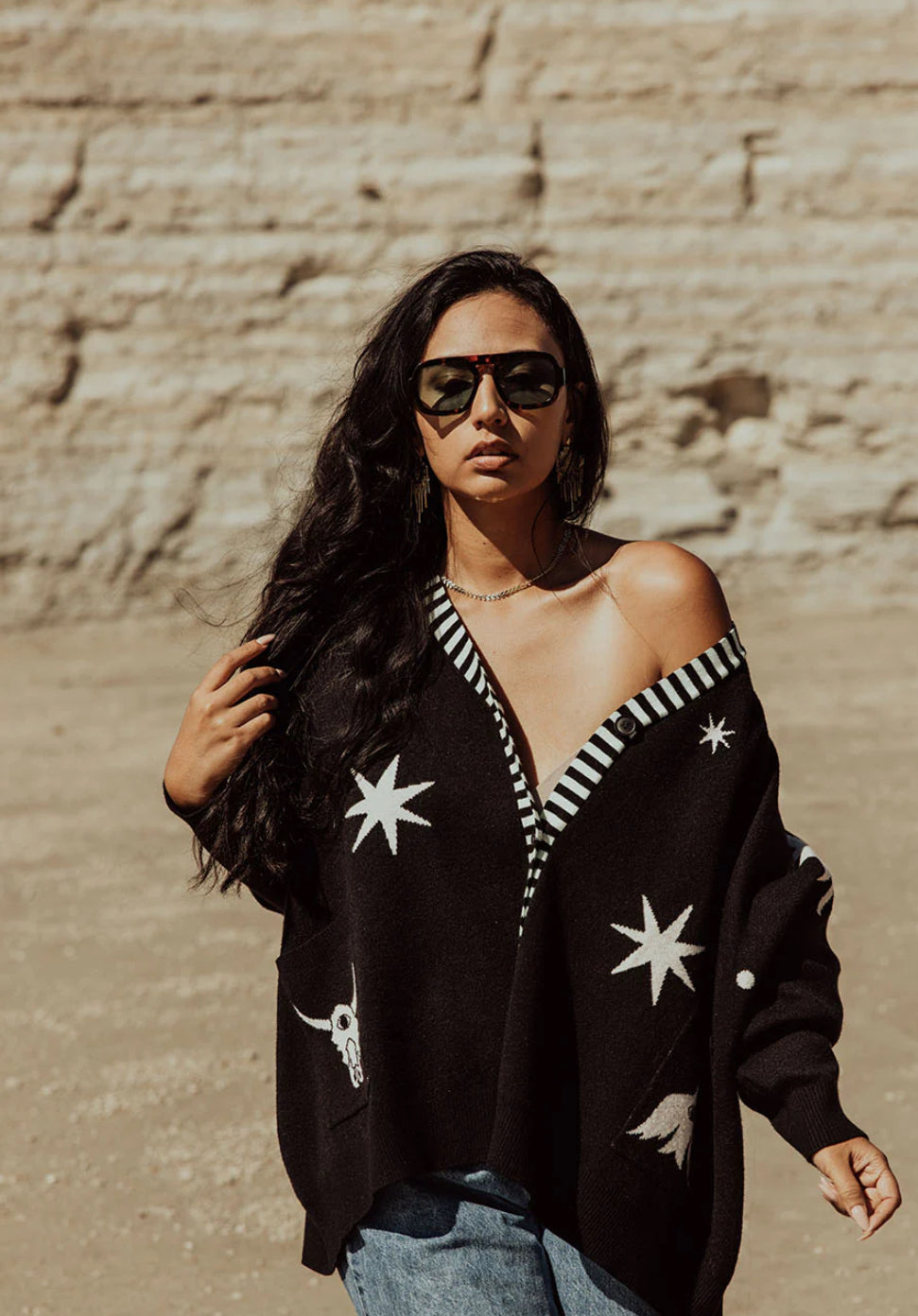BIZARRE BUT BEAUTIFUL OVERSIZED CARDIGAN