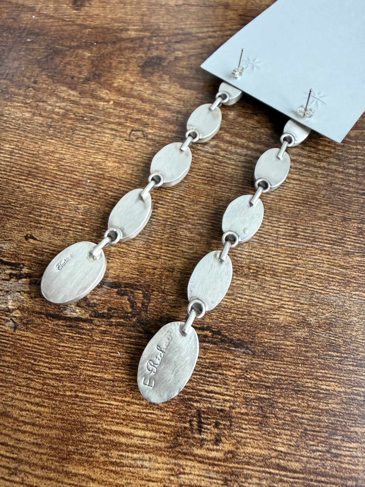 Clara Authentic earrings