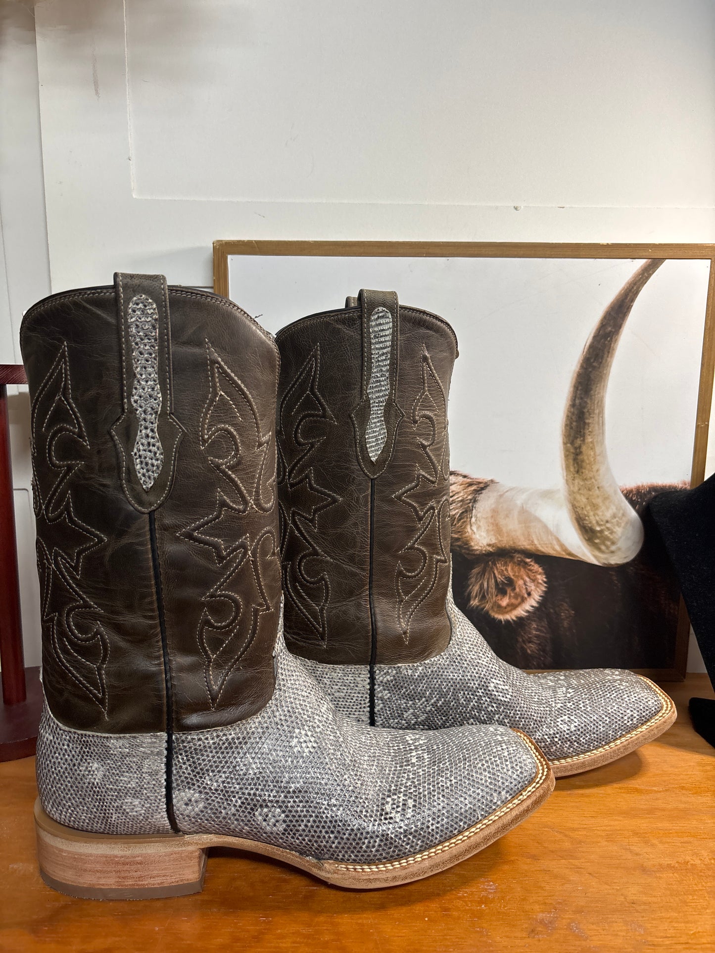 Black Jack Grey / Neutral Ring Lizard Boots