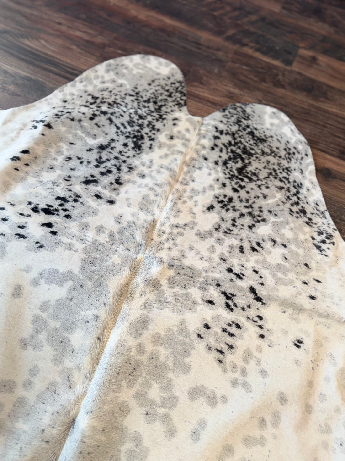 Natural Cowhide Rug #1