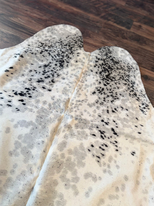 Natural Cowhide Rug #1