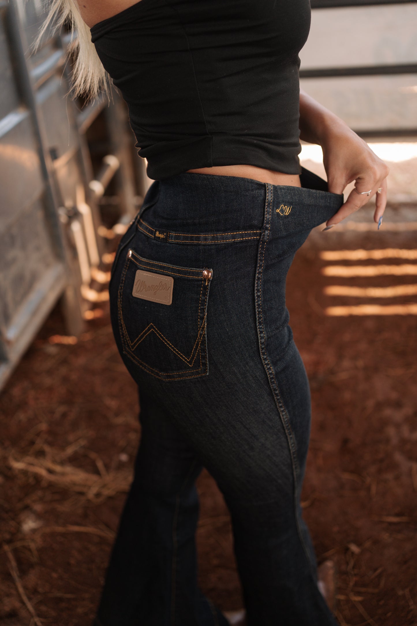 Lainey Wilson Pintuck Pull On Bell