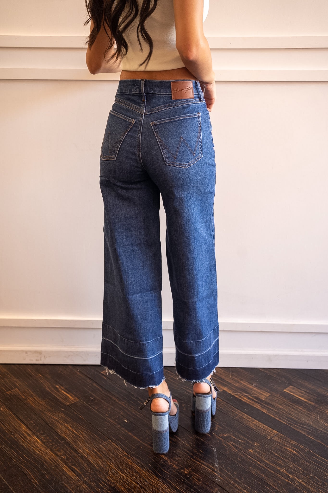 Wrangler Bespoke Cropped Frayed