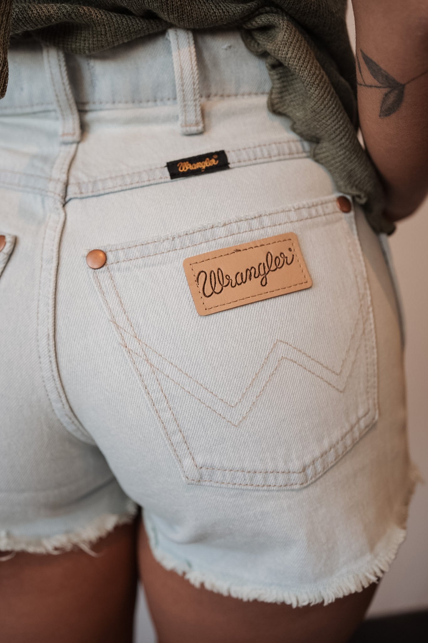 Wrangler Cowboy Bleach Shorts
