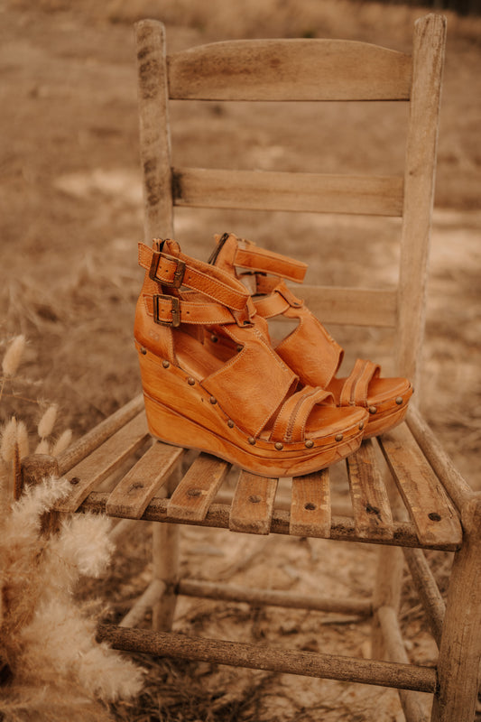 Bed|Stü Princess Pecan Sandals