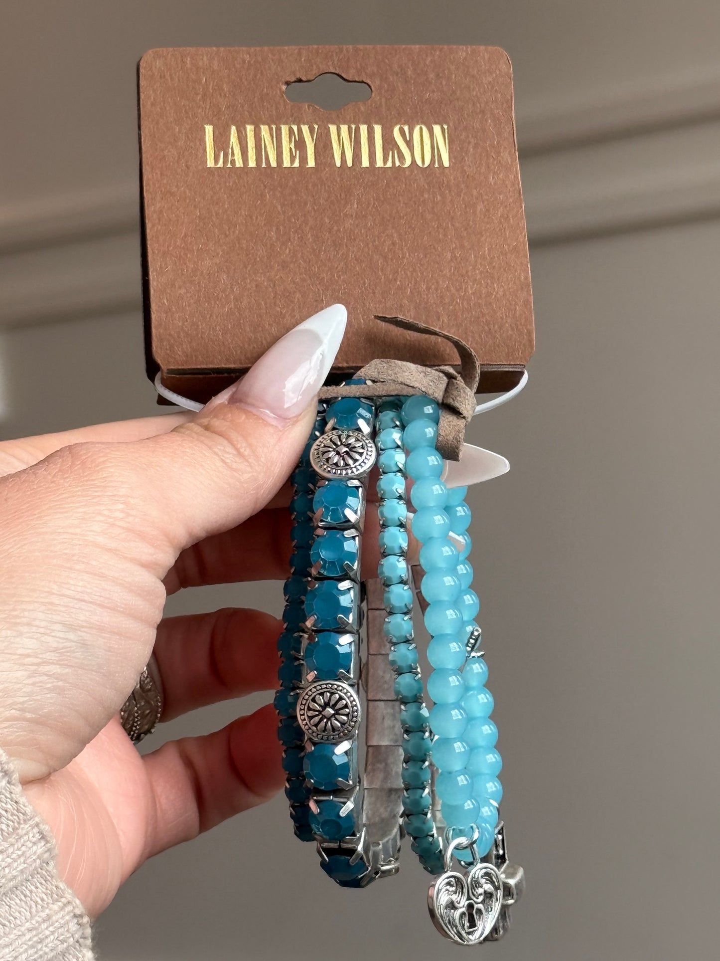 Lainey Wilson Blue Stone Heart Like A Truck Stretch Bracelets