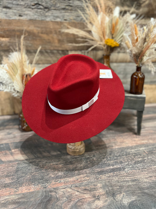 Marlboro Red Front Pinch Hat