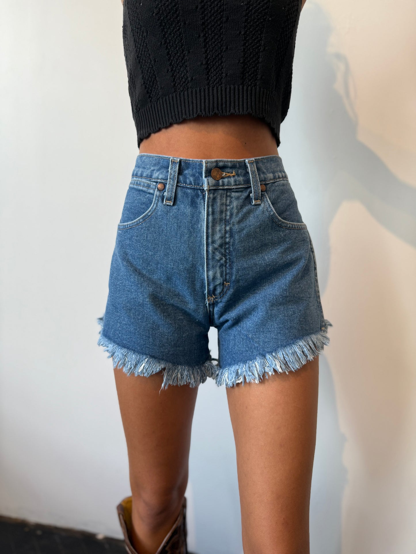 Wrangler Reworked Mid Wash Women's Shorts