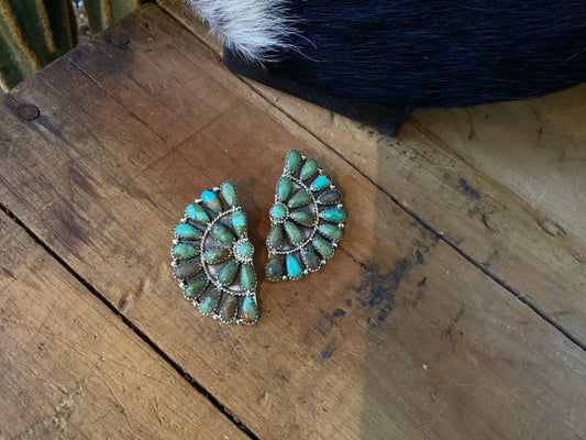 Yuma Half Cluster Authentic Earrings