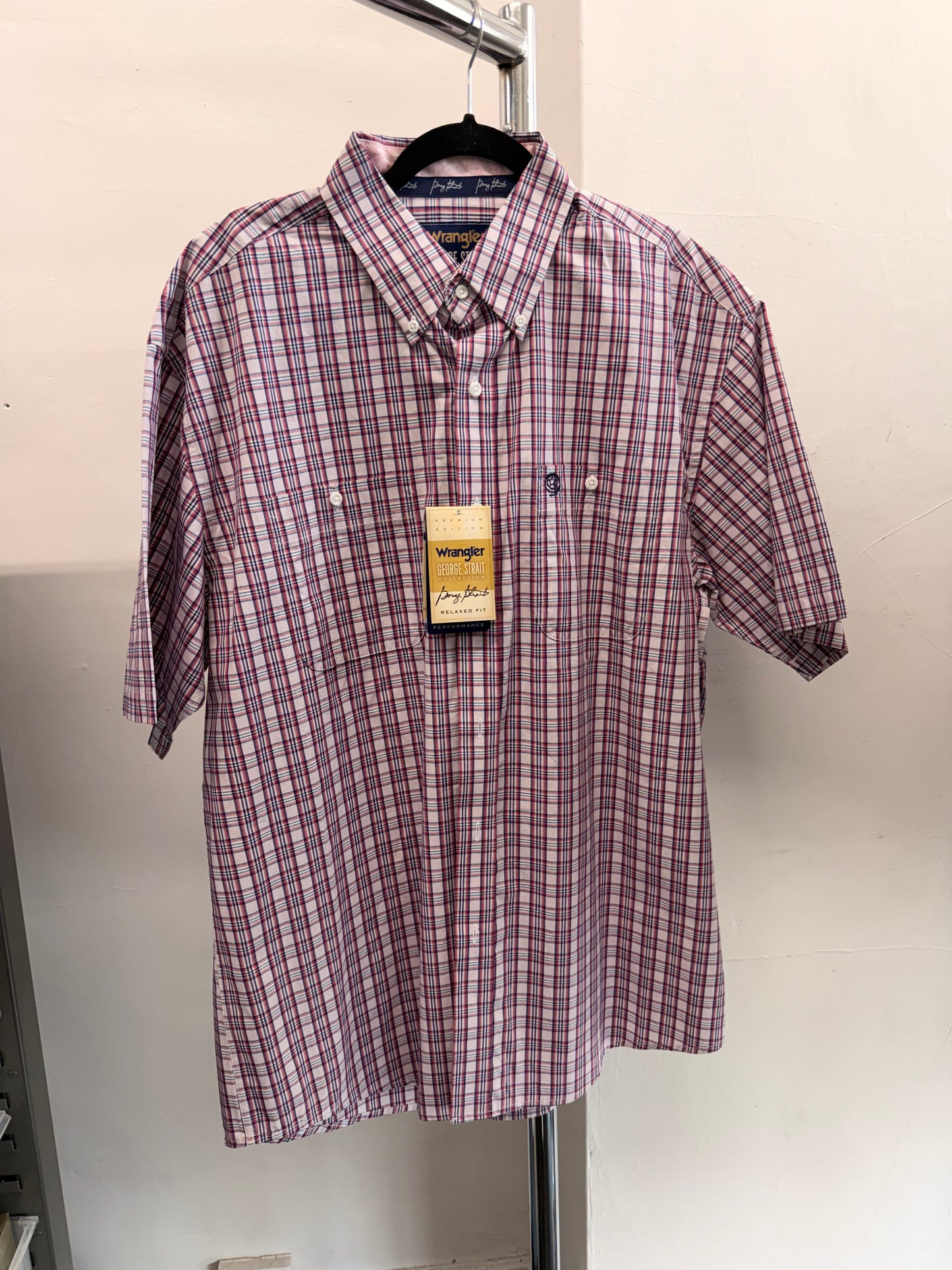Wrangler George Strait Short Sleeve Red