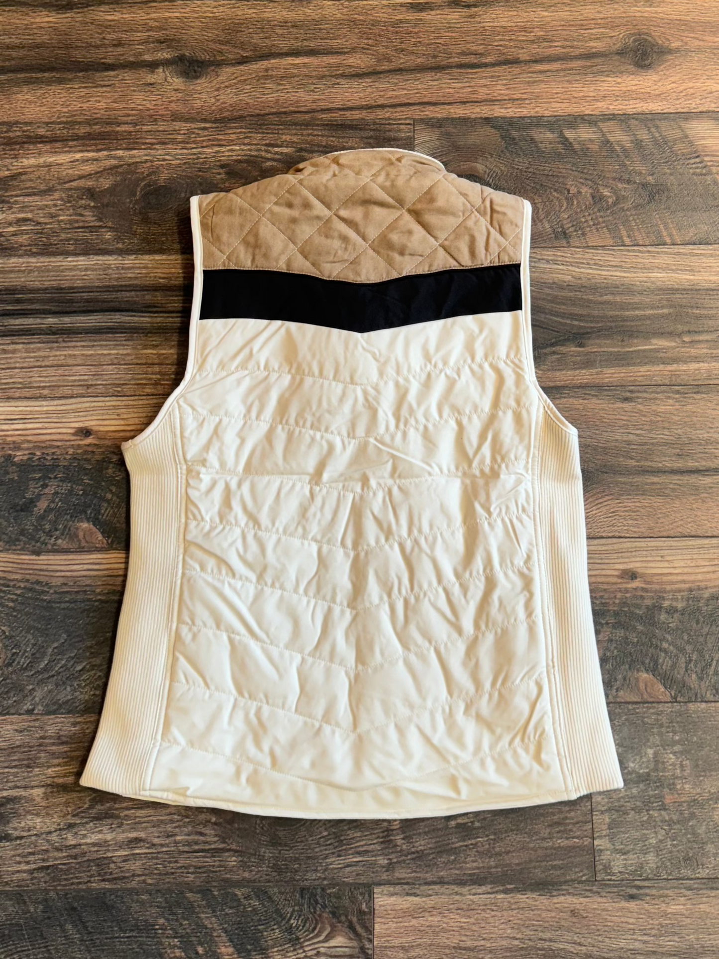 Hooey Women’s Black and White Packable Vest