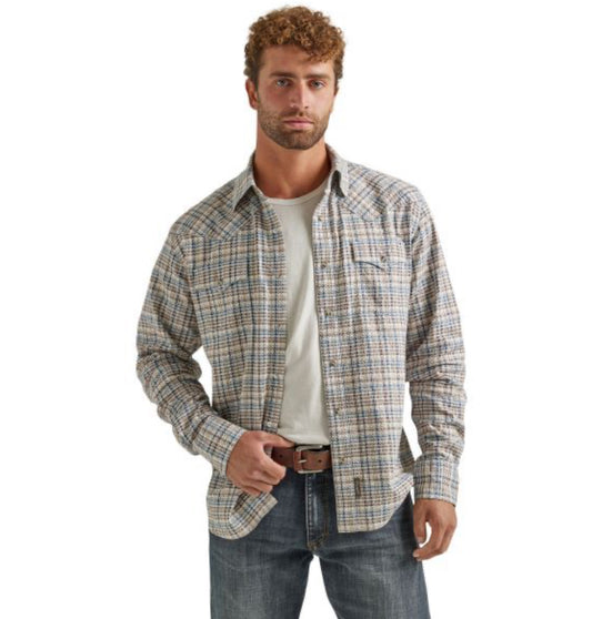 Wrangler Greige Haze Plaid Snap Up