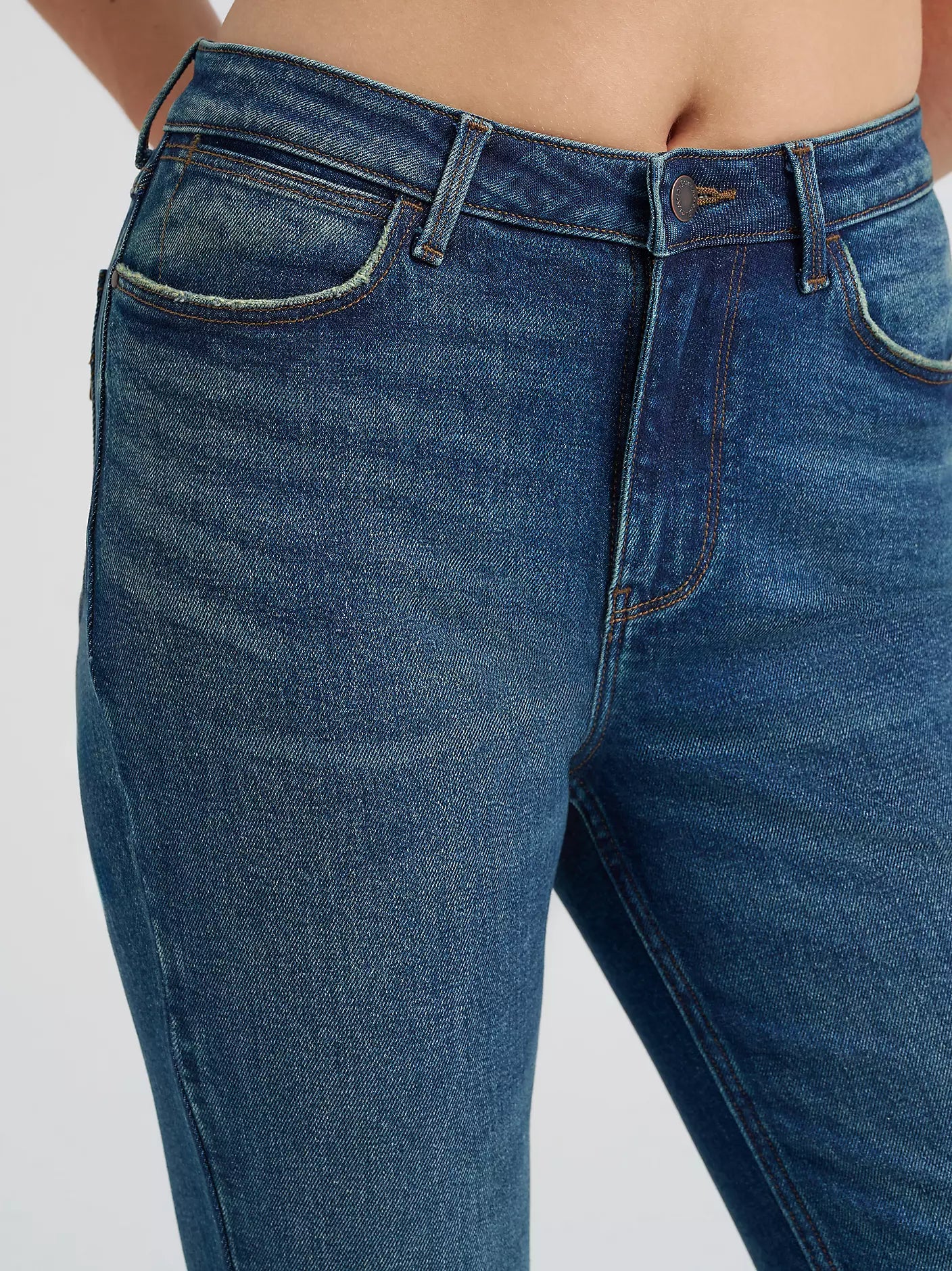 Wrangler Lasso Lake Blue Bootcut