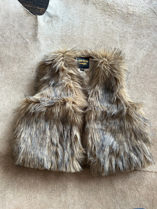 Lainey Wilson Fur Vest