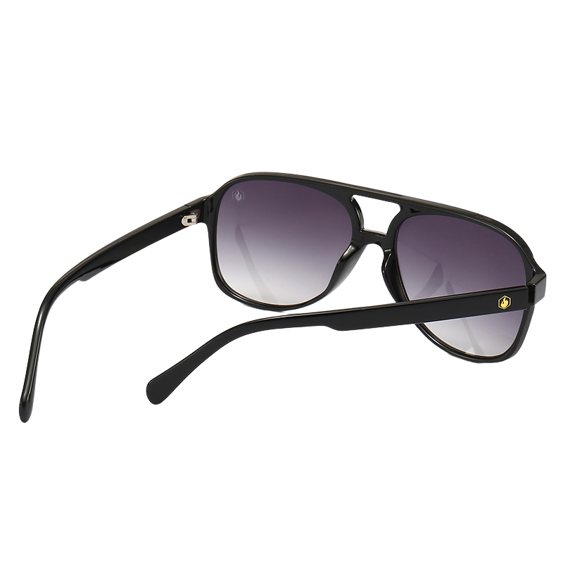 American Bonfire Sundance in Black 🕶️