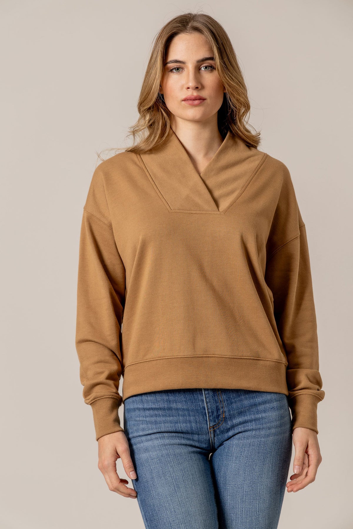 Kimes Sandy Tan Cropped Crew