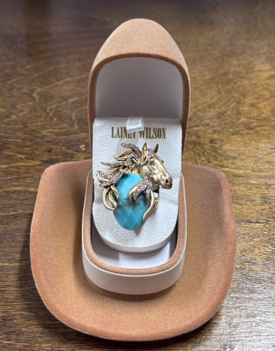 Lainey Wilson Golden Mustang Ring